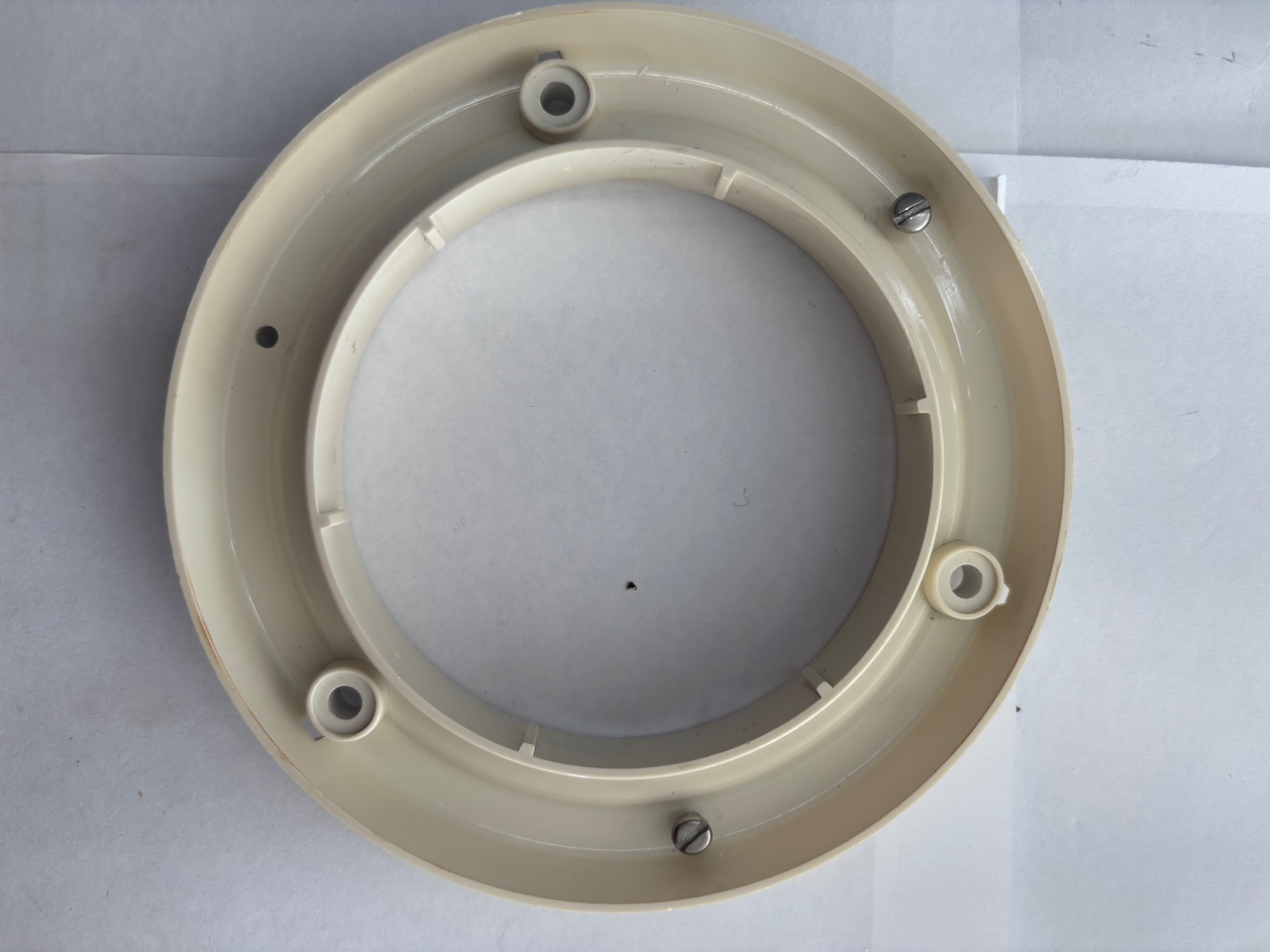 White aluminium ventilite