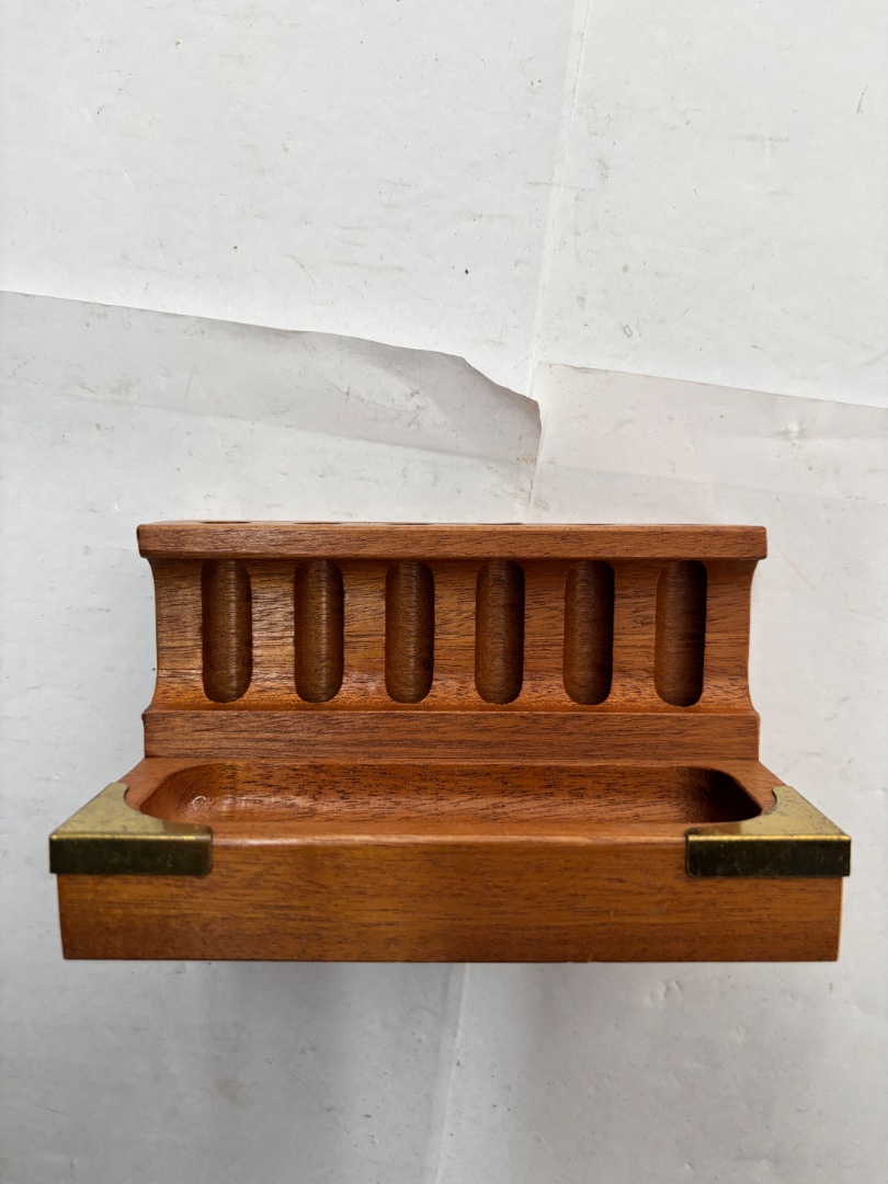 Wooden pen and divider holder